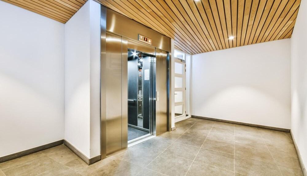 hydraulic_elevator_for_home